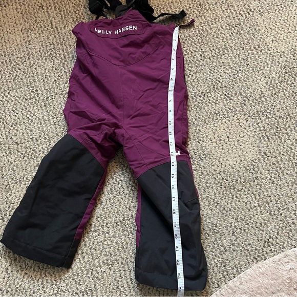 Helly Hansen Striped Ski Jacket & Bib Set - Picture 15 of 16